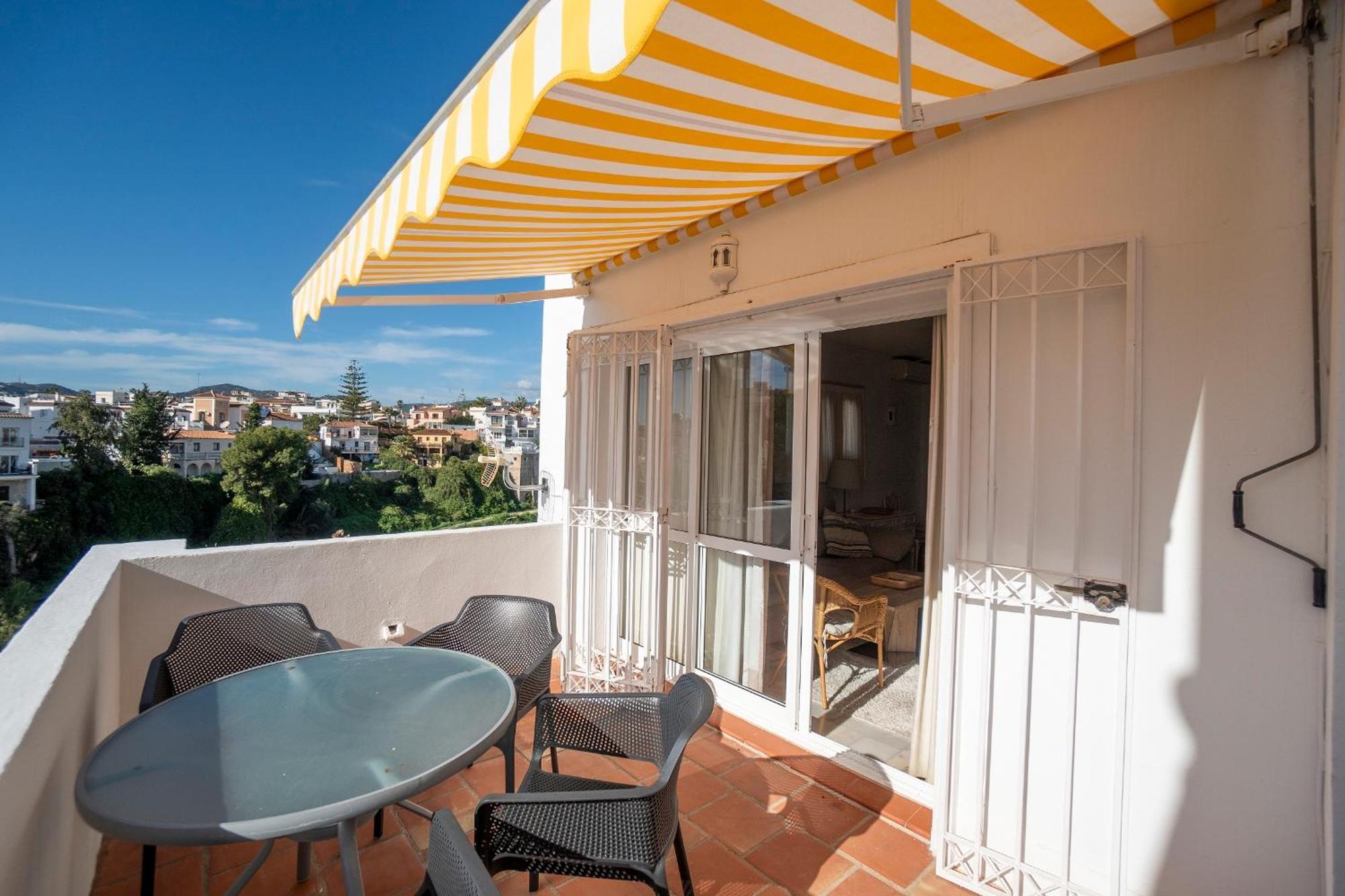 Ferienwohnung Residensol 13 Menyber Nerja Exterior foto